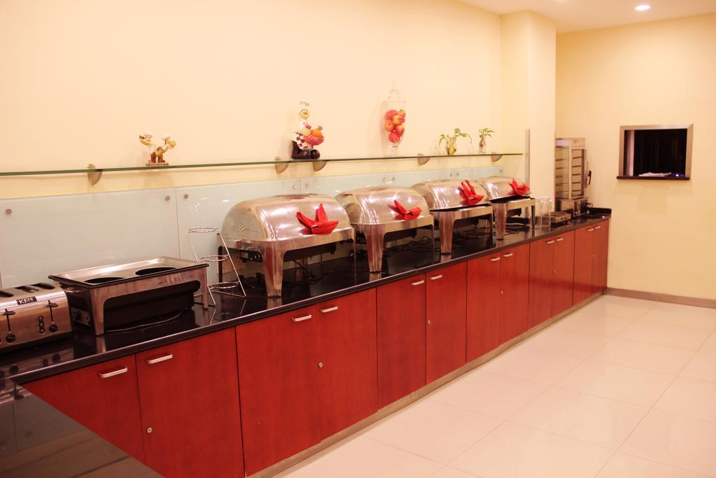 Hanting Express Jinzhou Luoyang Road Central Avenue エクステリア 写真